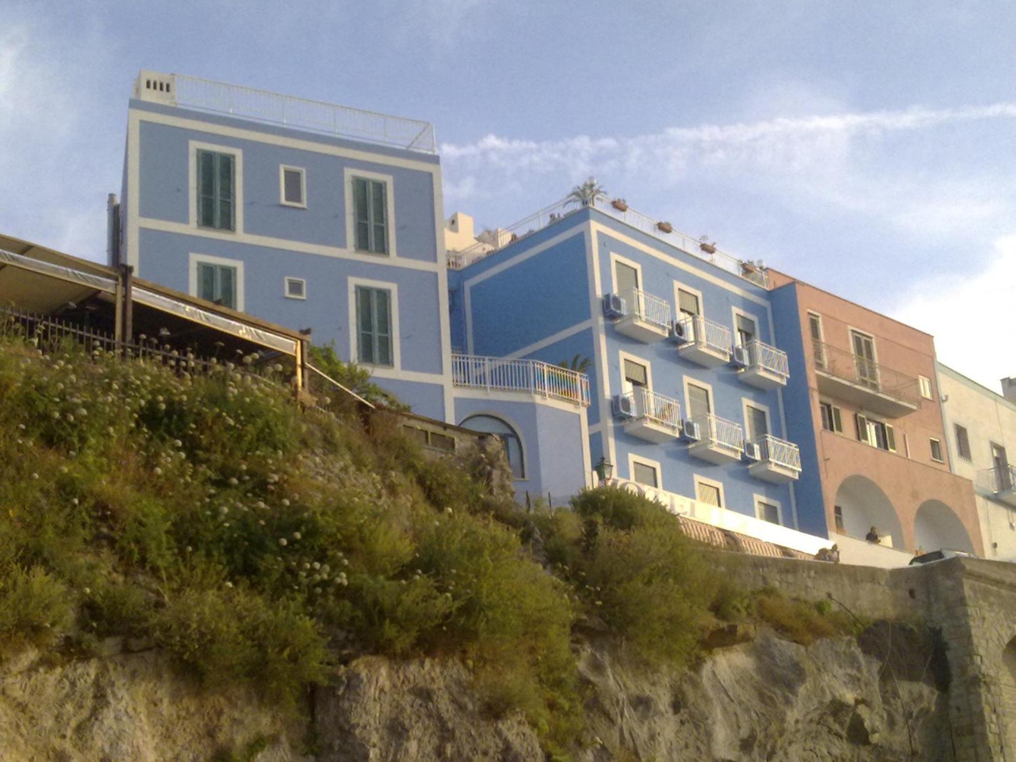 Hotel La Baia Ponza Exterior foto