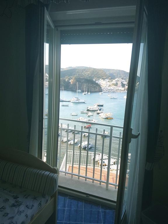 Hotel La Baia Ponza Exterior foto